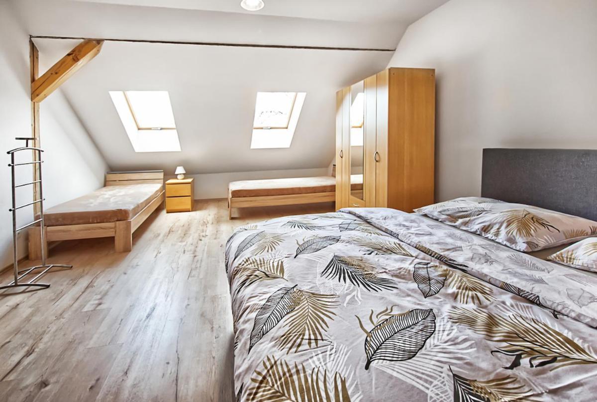 Nice Accommodation In Mikulov Exteriér fotografie