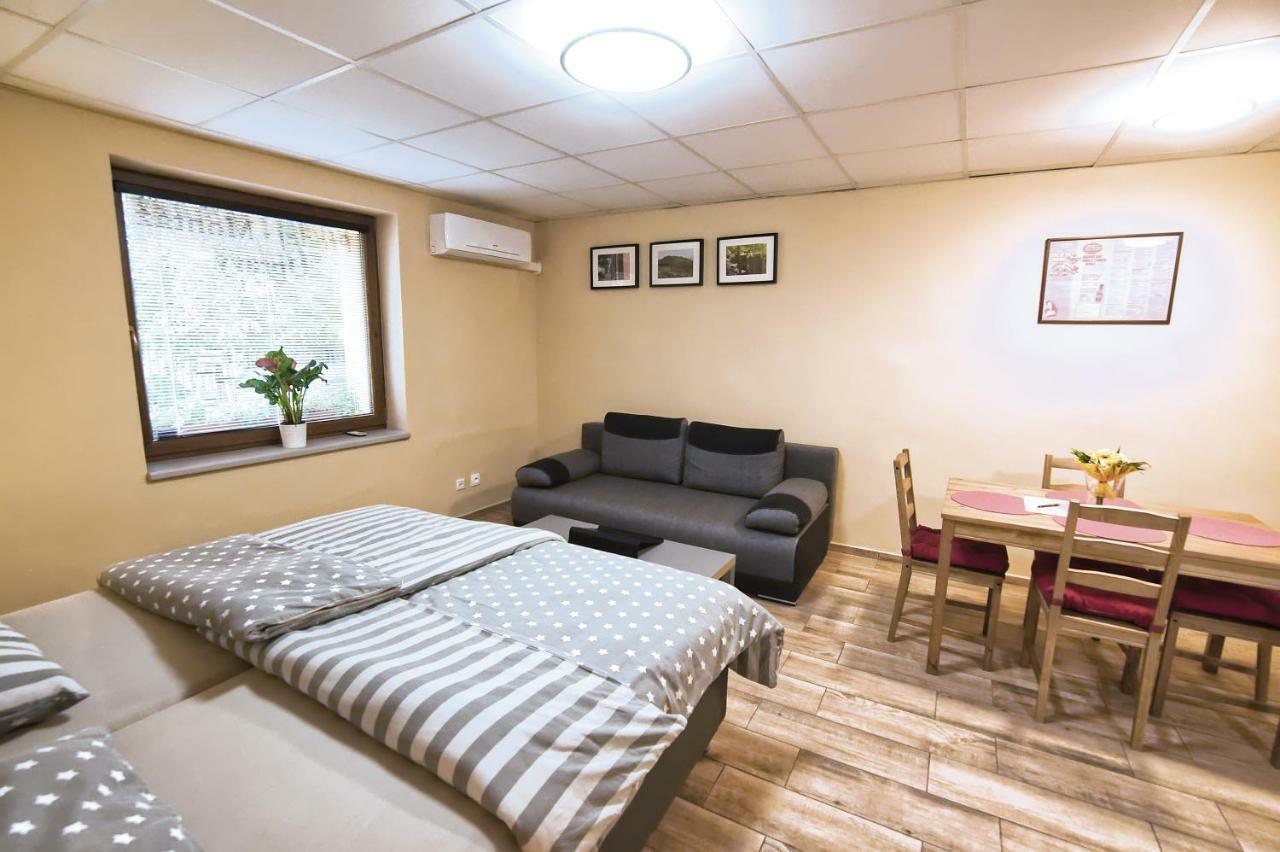 Nice Accommodation In Mikulov Exteriér fotografie
