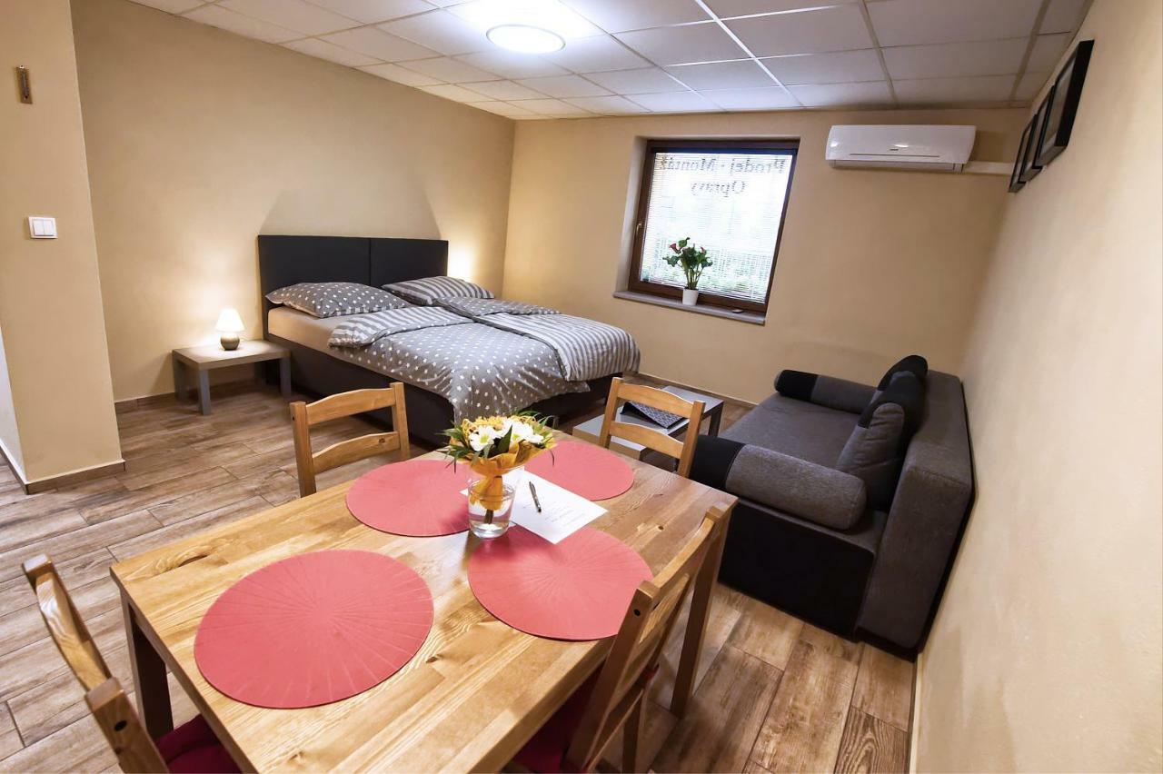 Nice Accommodation In Mikulov Exteriér fotografie